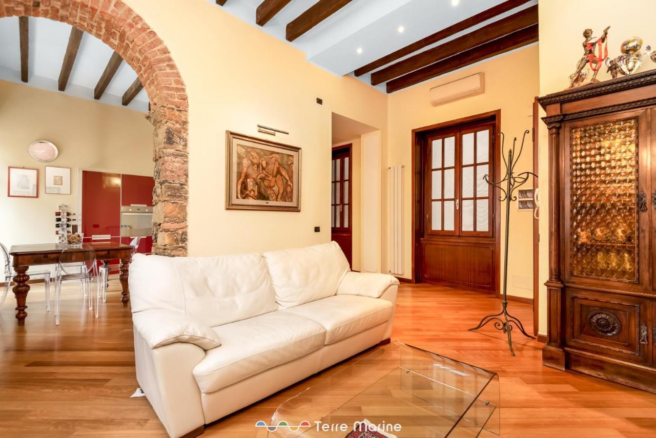 Apartamento Gallery 22, Terremarine La Spezia Exterior foto